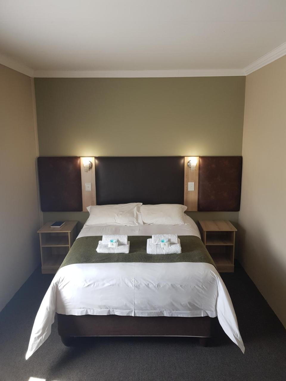 Be My Guest Hotel Conference Sasolburg Szoba fotó
