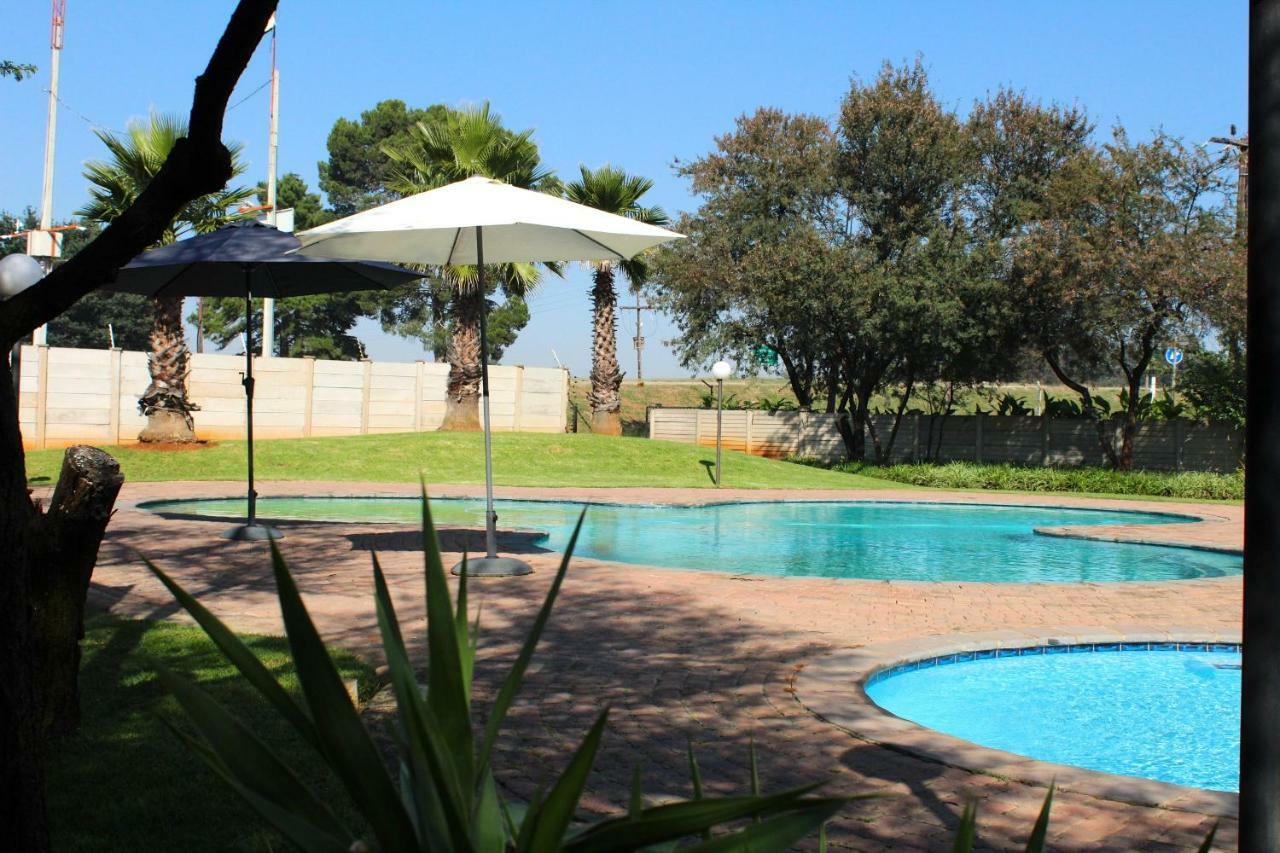 Be My Guest Hotel Conference Sasolburg Kültér fotó